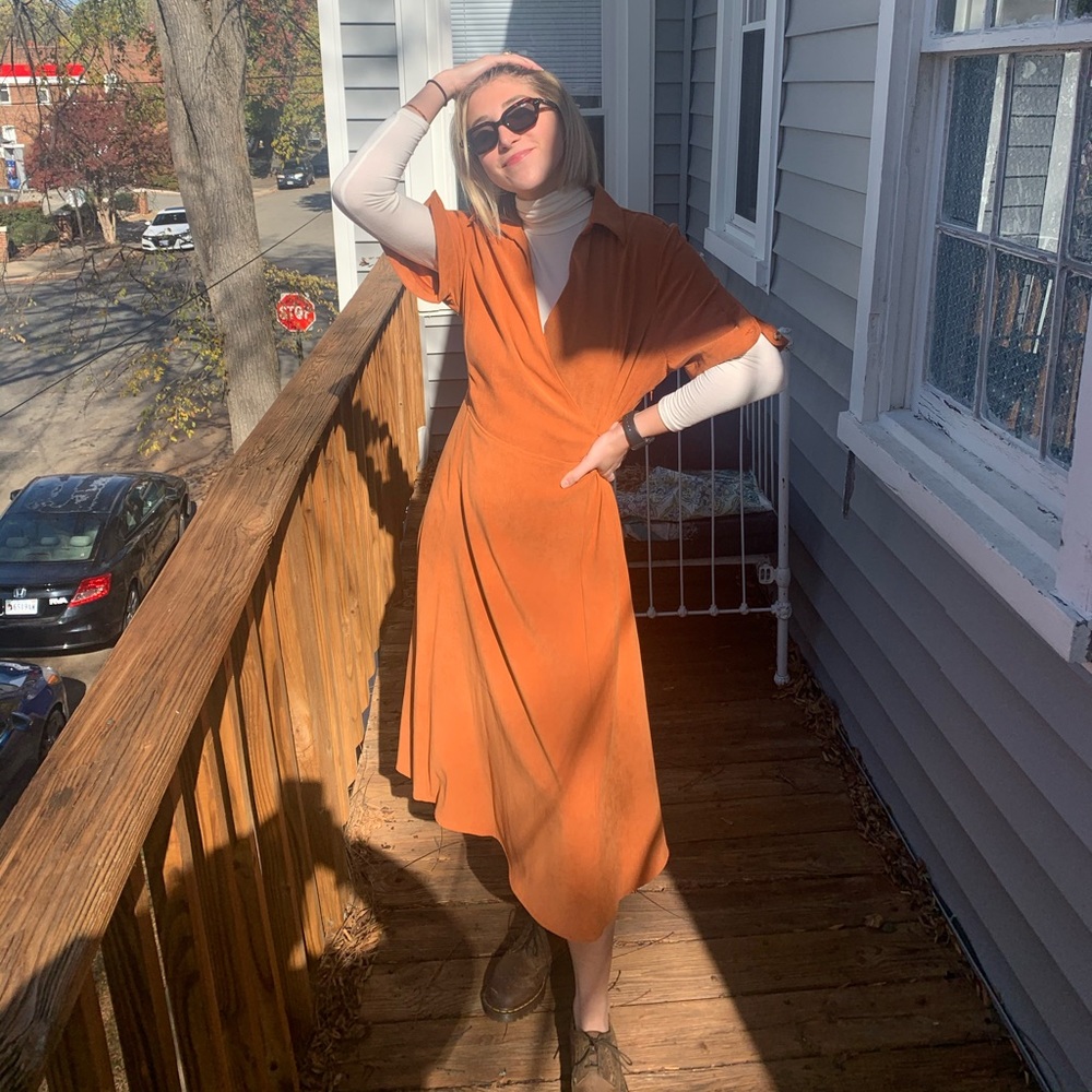 ❌SOLD❌ Burnt orange wrap dress- OS!